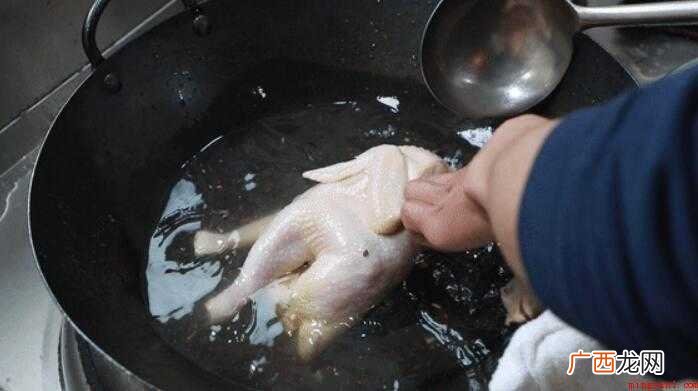 嫩鸡的做法_嫩鸡怎么做好吃 脆皮炸鸡怎么做