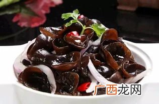 木耳一般煮几分钟呢,木耳汤熬多长时间最好？