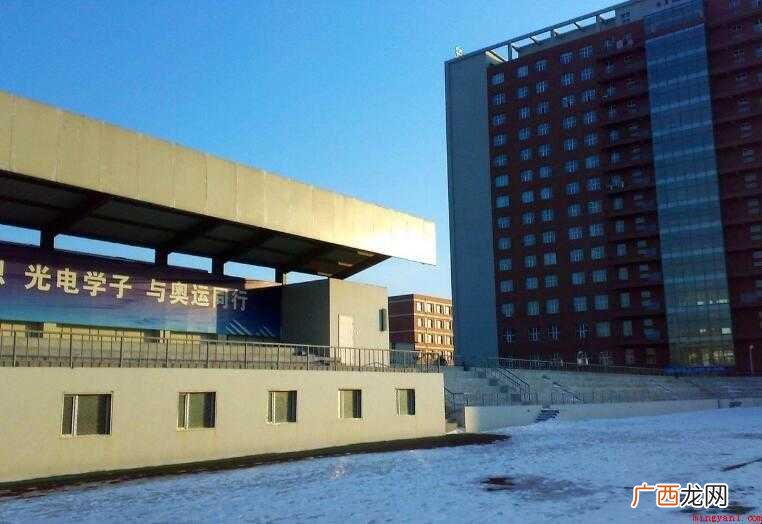 长春理工大学光电信息学院是几本