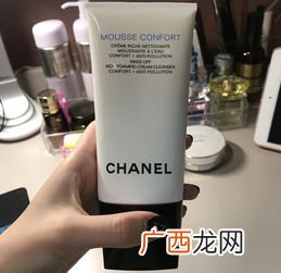 香奈儿山茶花洗面奶真假对比,香奈儿山茶花洁面有说明书吗？