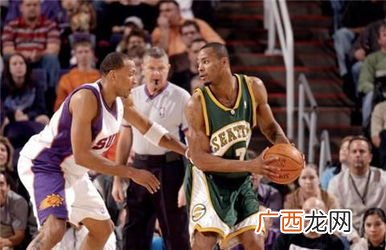 为什么美职篮又叫NBA了,为什么央视从2010年起将“NBA”改称“美职篮”了呢？