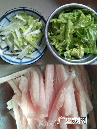奶白菜炒肉丝的家常做法,花菜炒肉丝的家常做法?