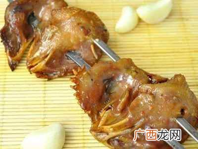 鸡头能不能吃鸡头其实是不建议食用的 鸡头到底能不能吃