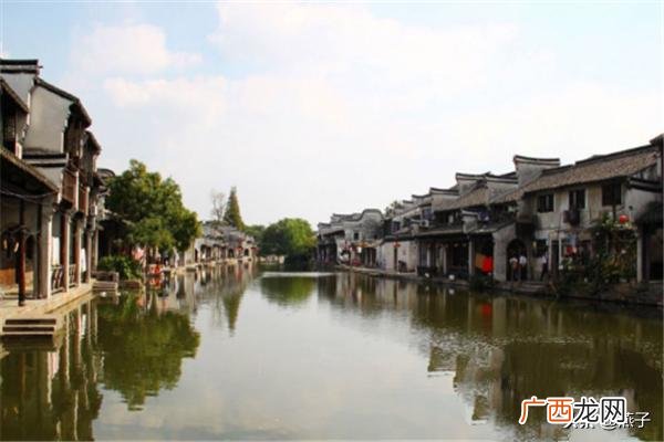 江南十大古镇有哪些,江南十大古镇排名,好玩的江南古镇有哪些？