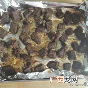 土耳其烤肉拌饭做法,求土耳其烤肉拌饭做法，做烧烤需要哪些调料？