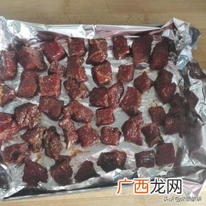 土耳其烤肉拌饭做法,求土耳其烤肉拌饭做法，做烧烤需要哪些调料？