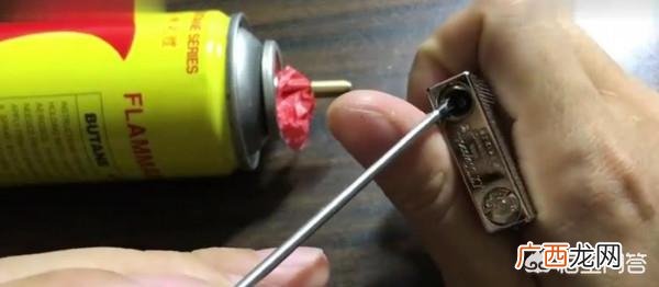 打火机充气方法,如何给Zippo打火机充气？