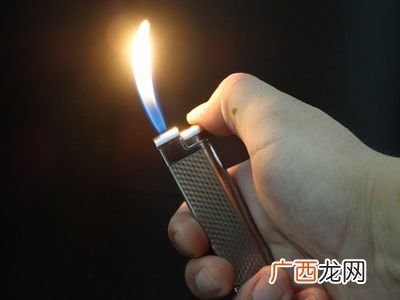 打火机充气方法,如何给Zippo打火机充气？