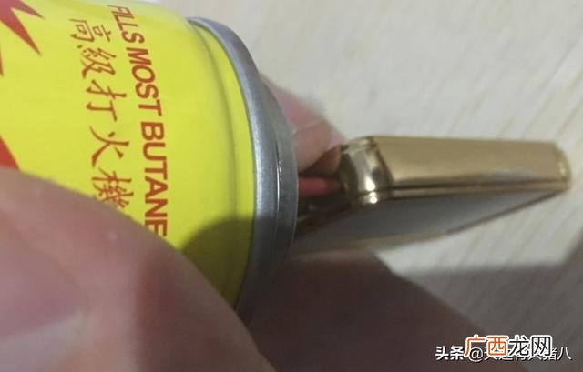 打火机充气方法,如何给Zippo打火机充气？
