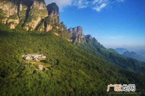 广西大瑶山在哪里好玩不,荔波瑶寨好玩吗？