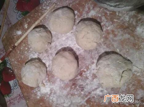 荞麦面粉可以直接做馒头吗,荞麦面不加面粉能做馒头吗？