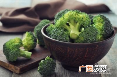 西兰花怎么清洗才干净,不加盐西兰花怎么洗干净？
