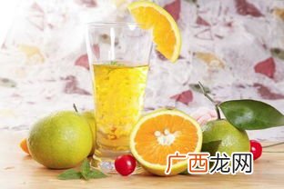 榨一个橙子放多少水,一个大瓶橙汁有几斤？