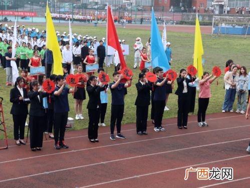 体校和体育学院一样吗,体育教育专业和运动训练专业是否一样？