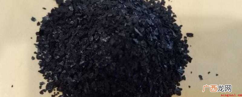 海藻精华是以海洋生物海藻为主要原料,富含18种蛋白质氨基酸和 海藻精对植物的作用