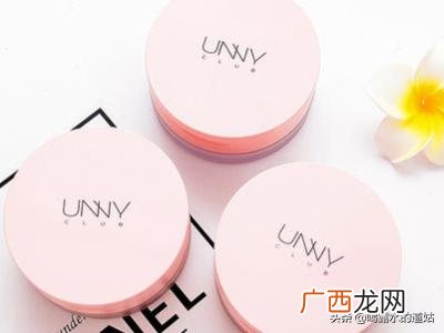珠光散粉有什么用,珠光哑光定妆粉区别有哪些?