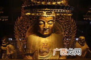 庄严肃穆的意思,庄严肃穆的意思是什么？