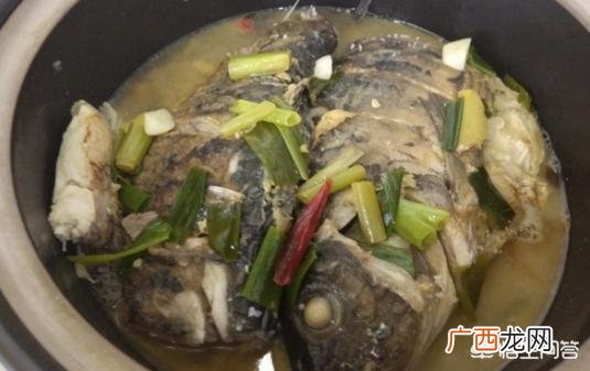 怎样做鲤鱼好吃又简单方便,如何炖鲤鱼好吃又简单？