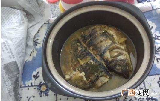 怎样做鲤鱼好吃又简单方便,如何炖鲤鱼好吃又简单？