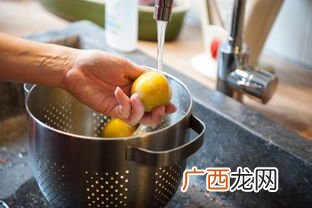 洗照片需要多久,手机里的手机照片能洗出来吗?大概要多少钱一张?洗一个大概要多久？