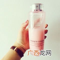 兰蔻的粉色保湿系列具体指什么,兰蔻紫色水和粉色水哪个保湿提亮效果好？