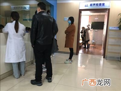 腋下淋巴副乳怎么治疗,腋下副乳怎么治疗？