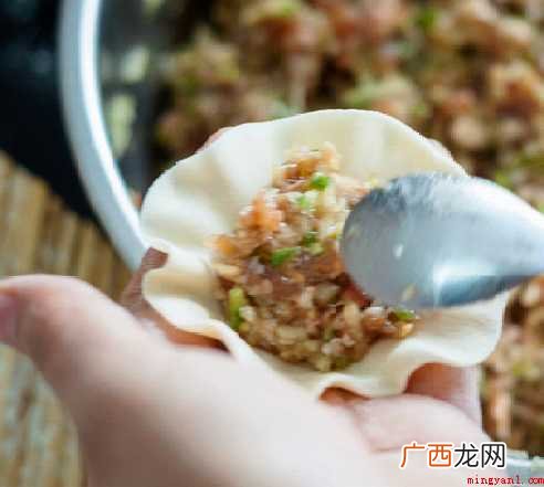 香菇猪肉饺子馅怎样做