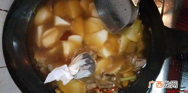 怎样做牛肉炖萝卜