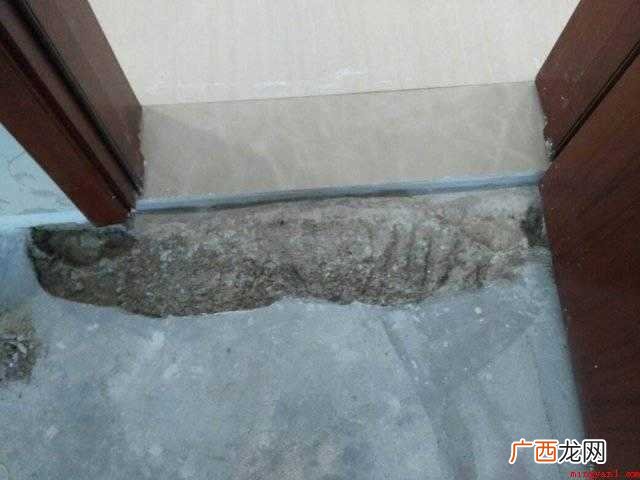 室内水泥地有坑的修补方法 水泥地有坑怎么补