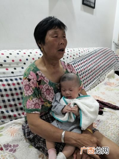 剃胎头有什么讲究,理发师剃胎头的时候说的几句什么吉言？