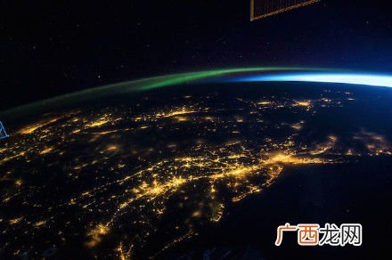 地球另一端人是倒立吗,地球的自转现象有哪些？
