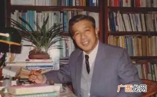 神笔马良的作者是谁?