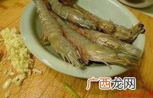 怎样制作油焖大虾