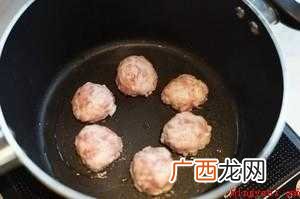 蘑菇三鲜汤怎样做