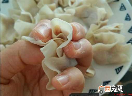 小馄饨怎样做才好吃