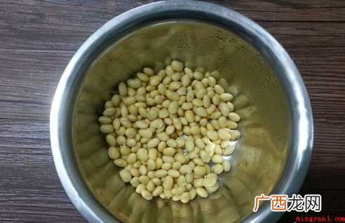 在家如何生黄豆芽