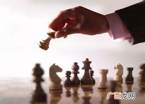 什么叫有格局的人,格局决定结局，态度决定高度。这个格局指的是什么？