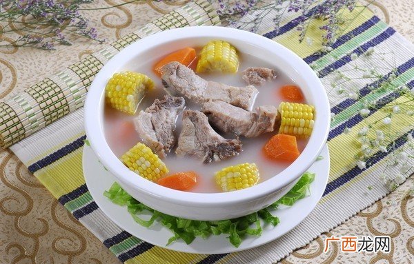 汤英语怎么说,soup在英文里算食物还是饮料？