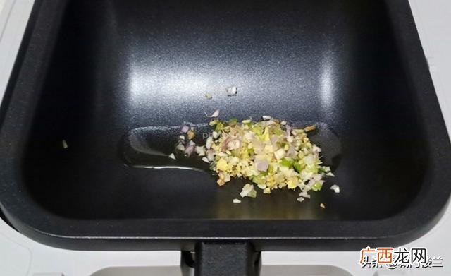 黄瓜怎么炒好吃家常菜,炒鸭蛋怎么做好吃？