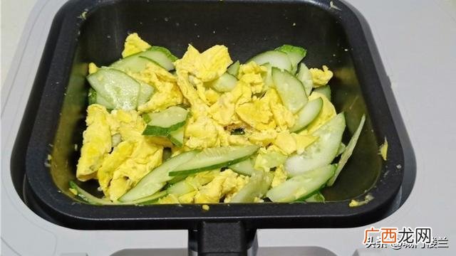黄瓜怎么炒好吃家常菜,炒鸭蛋怎么做好吃？