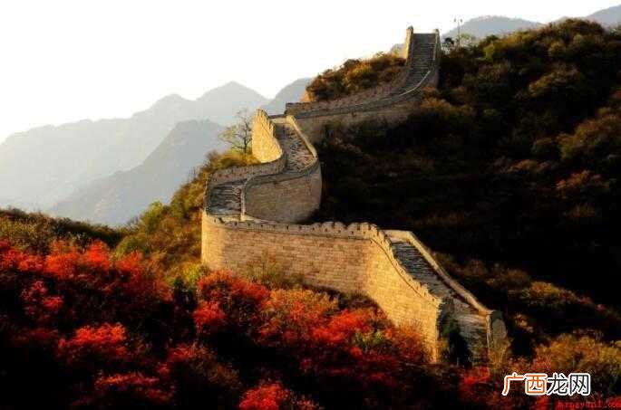 世界七大奇迹是什么 意大利托斯卡纳省比萨城北部的奇迹广场 世界七大奇迹有哪些