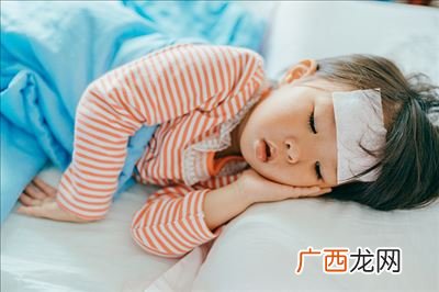 宝宝第一次发烧一般持续多久,发烧一般几天好？