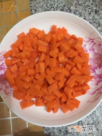 土豆丁怎么做好吃,土豆怎么煮才熟而不烂？