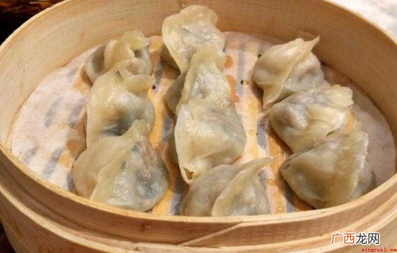 沈阳特色小吃,色泽金黄,味道鲜美,深受食客欢迎 沈阳特色小吃有哪些
