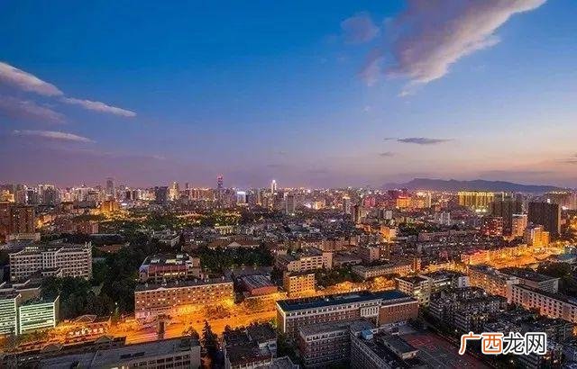 云南有哪几个城市,云南本地有哪些少数民族？