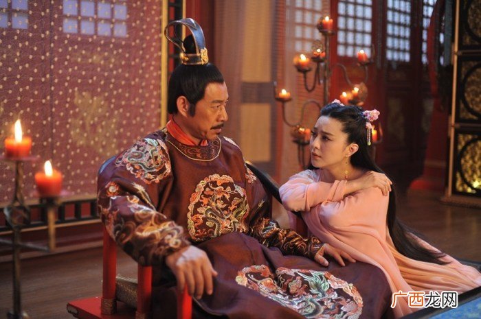 李世民与武则天什么关系,李世民的老婆是武则天吗？