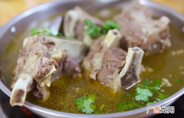 炖肉的调料有哪些,煮猪肉调料配方？