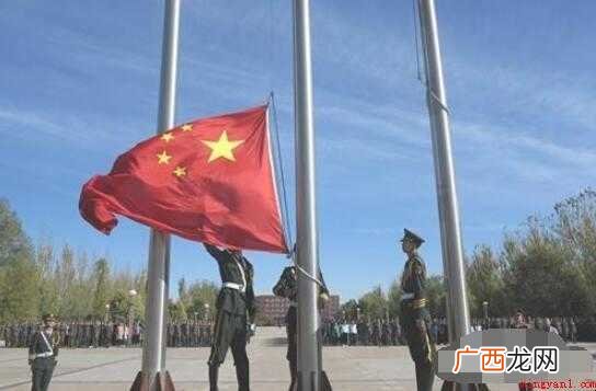 升旗仪式流程是什么_升旗礼仪 升旗仪式流程是什么