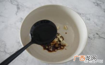 水饺可以蒸着吃吗,蒸饺可以煮吗？