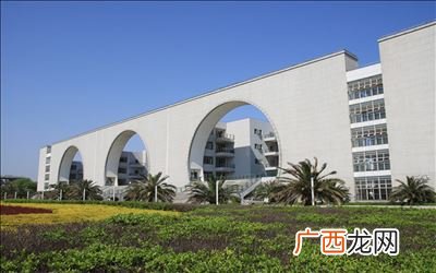 贸大是哪个大学,对外经贸大学排名？